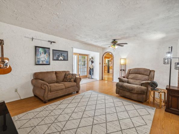 355 Santa Cruz Street, Boulder Creek CA 95006