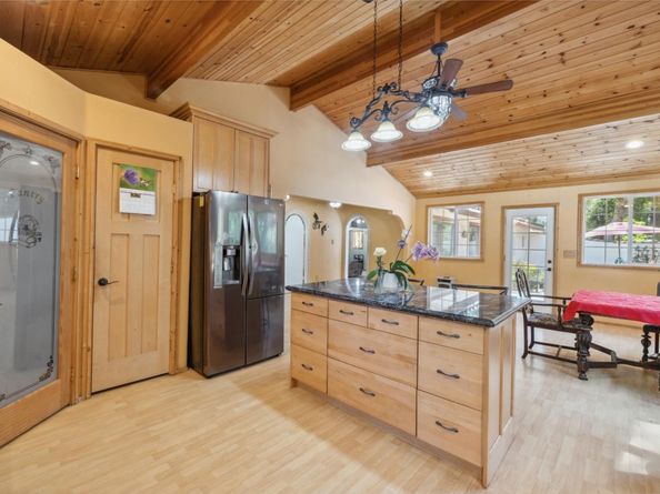 355 Santa Cruz Street, Boulder Creek CA 95006