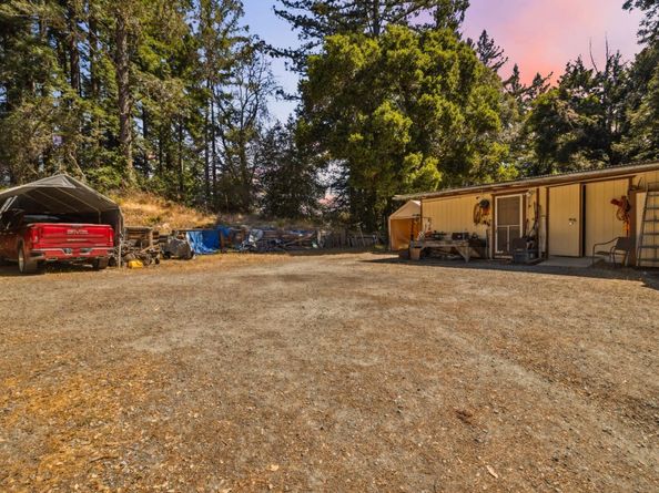 355 Santa Cruz Street, Boulder Creek CA 95006