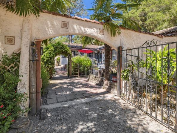 355 Santa Cruz Street, Boulder Creek CA 95006