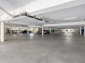 1033 Crestview Drive 216, Mountain View CA 94040