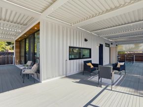 2260 Clarke Avenue, East Palo Alto CA 94303