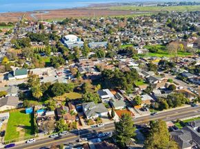 2260 Clarke Avenue, East Palo Alto CA 94303