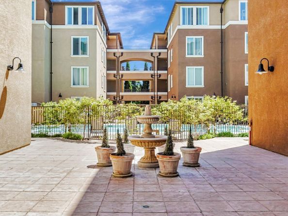 801 S Winchester Boulevard 4116, San Jose CA 95128