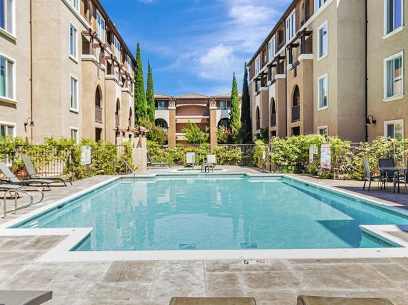 801 S Winchester Boulevard 4116, San Jose CA 95128