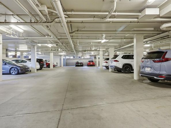 801 S Winchester Boulevard 4116, San Jose CA 95128