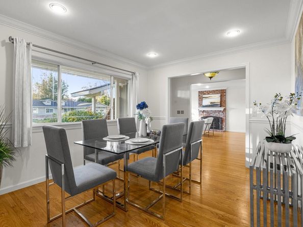 2741 Doverton Square, Mountain View CA 94040