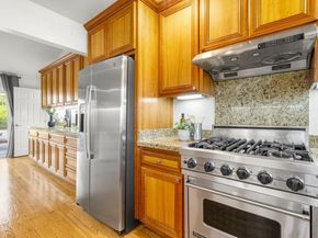 2741 Doverton Square, Mountain View CA 94040