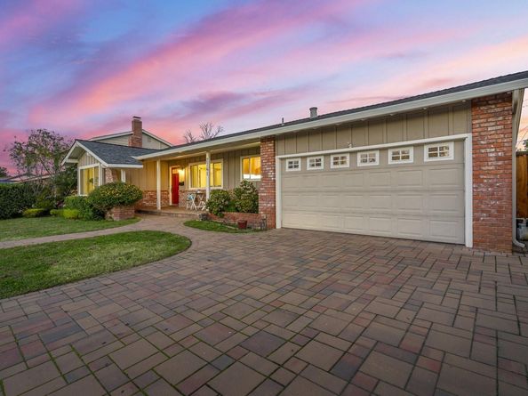 2741 Doverton Square, Mountain View CA 94040