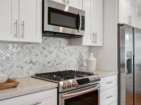 827 Riverside Drive, San Jose CA 95125