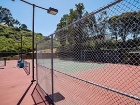 129 Alvarado Street, Brisbane CA 94005