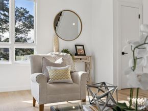 1433 Floribunda Avenue 8, Burlingame CA 94010