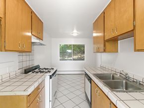 141 Marlin Court, San Francisco CA 94124