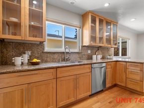 747-749 Rainbow Drive, Mountain View CA 94041