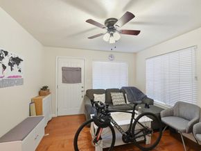 2115 University Avenue, Mountain View CA 94040