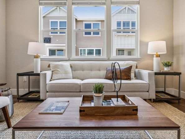 21 Tidal Way, San Mateo CA 94401