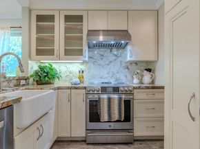 1041 Oddstad Boulevard, Pacifica CA 94044