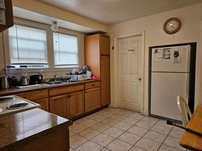 220 Main Street, Half Moon Bay CA 94019