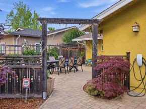 1095 Noriega Avenue, Sunnyvale CA 94086