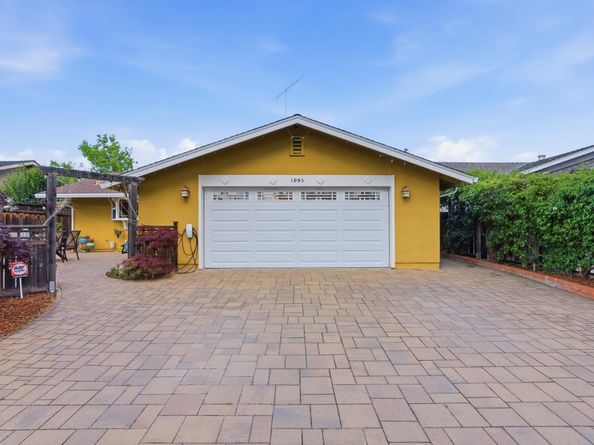 1095 Noriega Avenue, Sunnyvale CA 94086