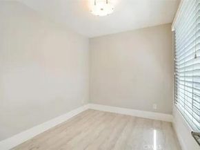 1124 Douglas Avenue, Burlingame CA 94010