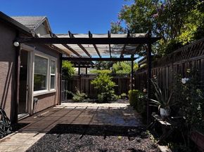 8881 Zinnia Street, Gilroy CA 95020