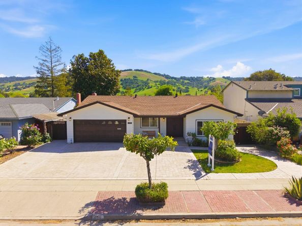 490 Suisse Drive, San Jose CA 95123