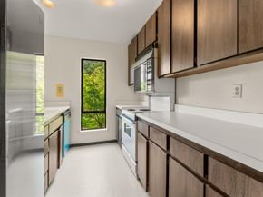 78 Pearce Mitchell Place, Stanford CA 94305