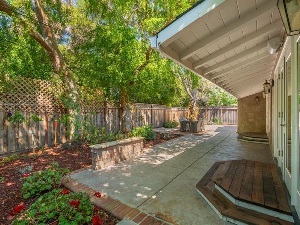 137 Fairmead Lane, Los Gatos CA 95032