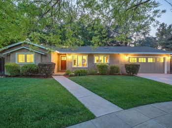 137 Fairmead Lane