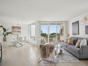 360 Vallejo Drive 97, Millbrae CA 94030