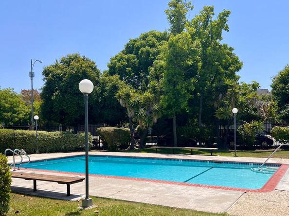 5894 El Zuparko Drive 2, San Jose CA 95123