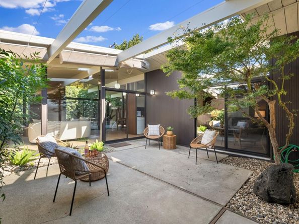 1464 Kingfisher Way, Sunnyvale CA 94087