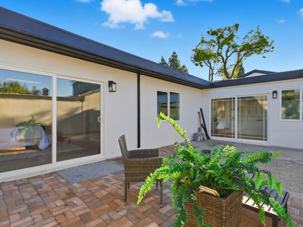 1189 Oakview Road, San Jose CA 95121