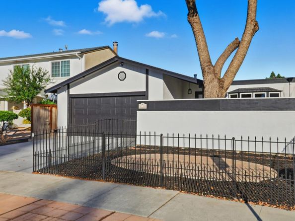 1189 Oakview Road, San Jose CA 95121