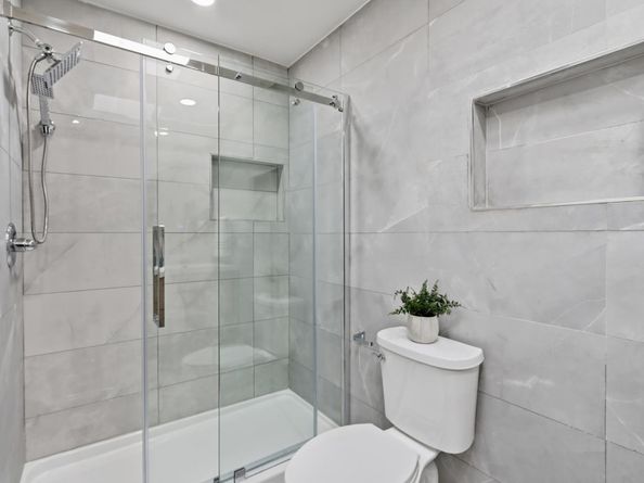 1189 Oakview Road, San Jose CA 95121
