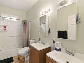 1915 West Street, Oakland CA 94612