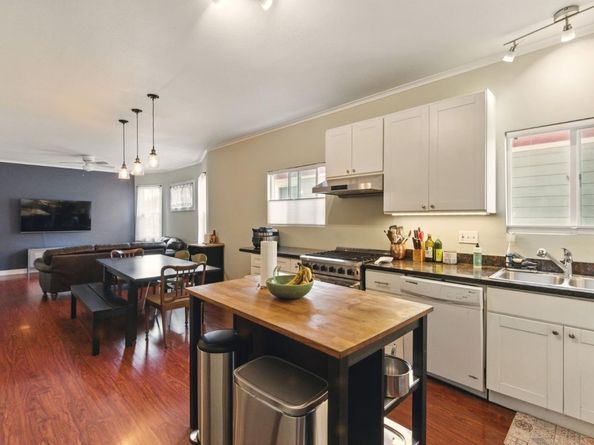 1915 West Street, Oakland CA 94612