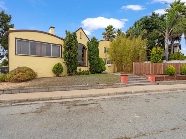 3 Gonzales Street, Watsonville CA 95076