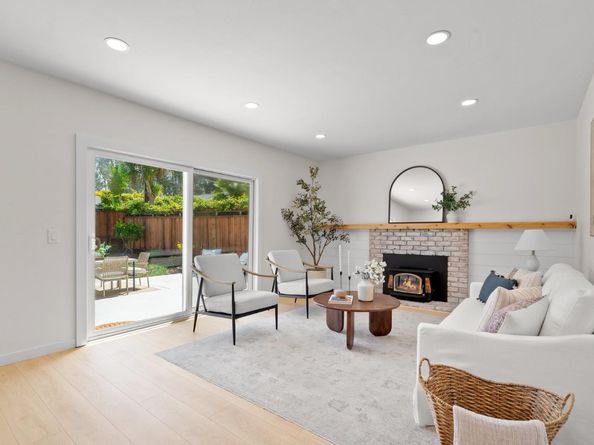 106 Wesley Street, Capitola CA 95010