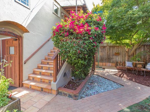 212 Gilbert Avenue, Menlo Park CA 94025