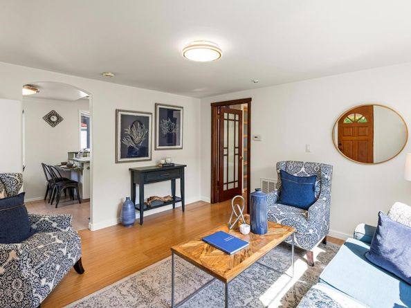 212 Gilbert Avenue, Menlo Park CA 94025