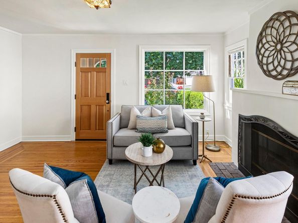 212 Gilbert Avenue, Menlo Park CA 94025