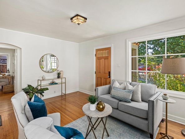 212 Gilbert Avenue, Menlo Park CA 94025