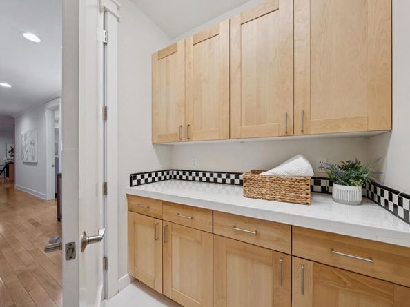 20460 Williams Avenue, Saratoga CA 95070