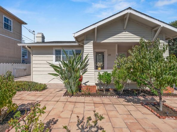 319 Cedar Street, Redwood City CA 94063