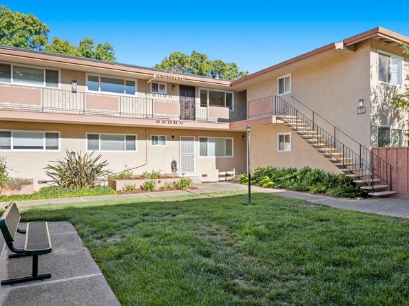 1335 Phelps Avenue 8, San Jose CA 95117