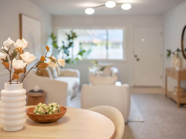 1335 Phelps Avenue 8, San Jose CA 95117