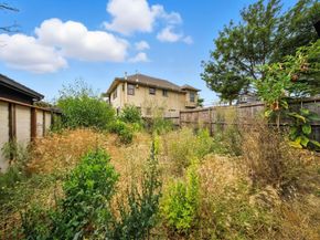 943 26th Street, Oakland CA 94607