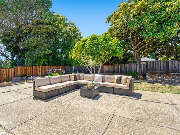806 Clubhouse Drive, Aptos CA 95003